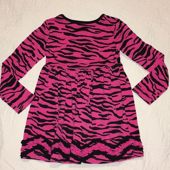 Little girls sz 5 like new adorable dress - Picture 3 of 3